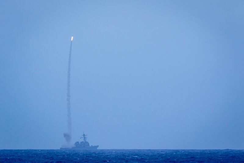 Il cacciatorpediniere americano Uss Milius 5