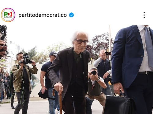 Il Pd "taglia la testa" all'avvocato di Canfora