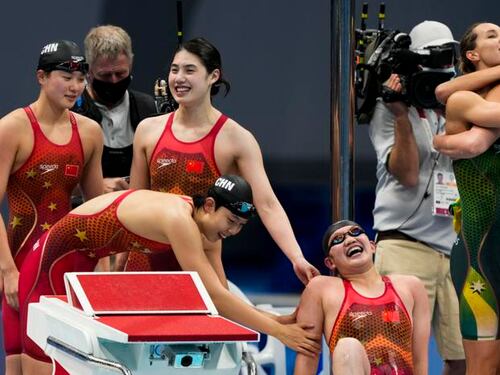 Nuoto, 23 cinesi positivi prima di Tokyo 2021. La Wada: "Tutto regolare". E minaccia querele