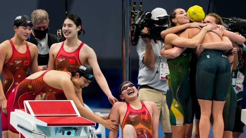 Nuoto, 23 cinesi positivi prima di Tokyo 2021. La Wada: "Tutto regolare". E minaccia querele