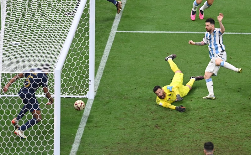 Messi gol 3-2