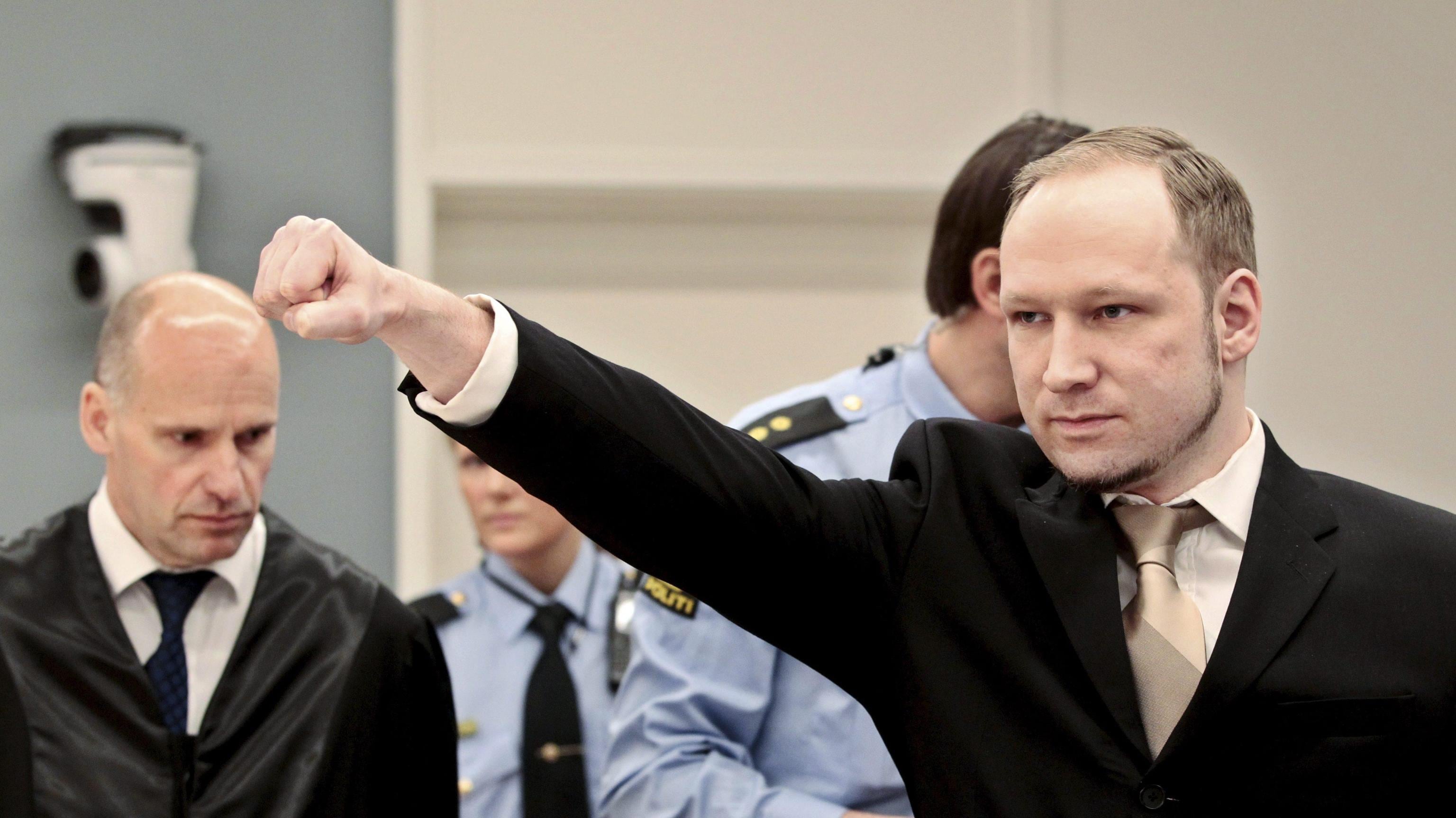 Breivik minaccia lo sciopero della fame: "Mia prigionia come tortura"