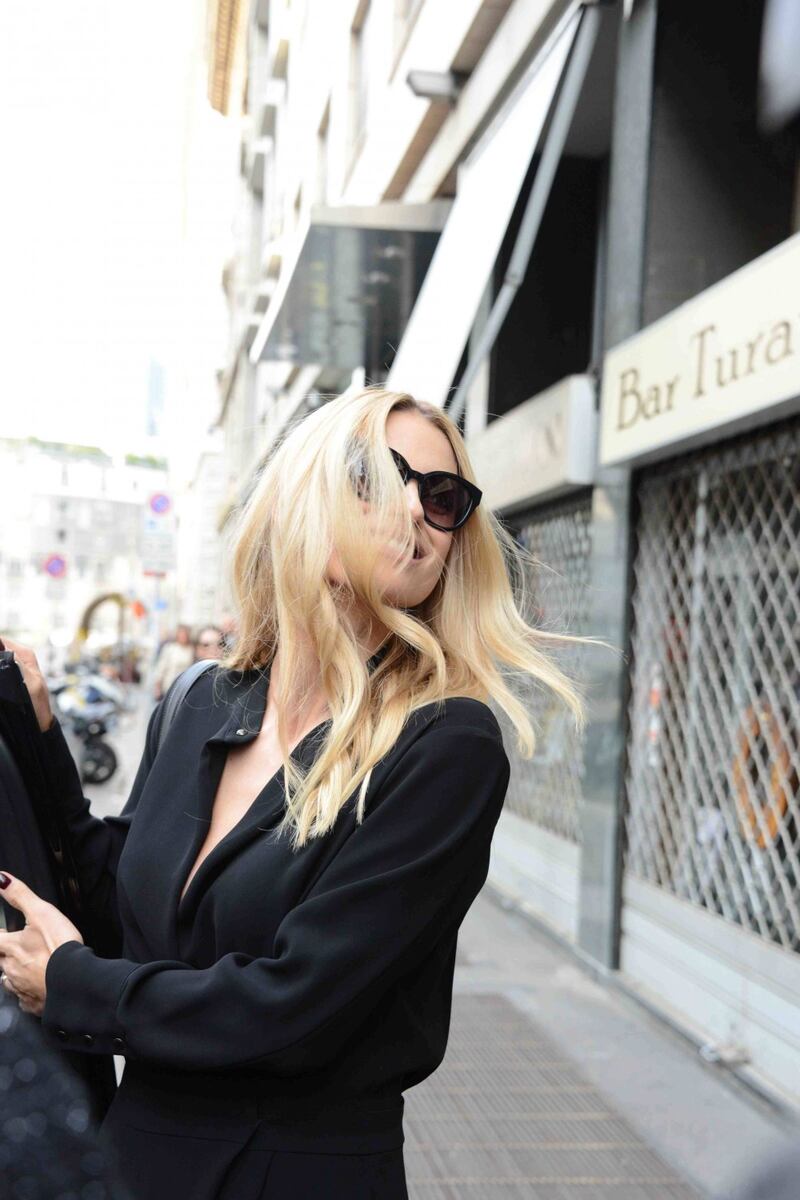 Michelle Hunziker e Aurora Ramazzotti come sorelle alla sfilata Trussardi 24
