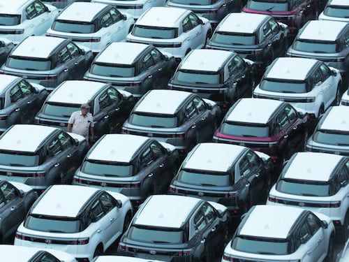 Auto, la Cina conquista anche i componenti Ue