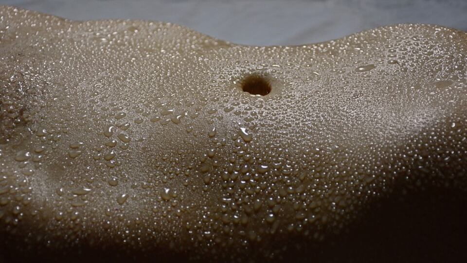 Sudore: rimedi veloci per limitarlo in estate