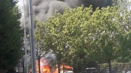 Esplode camper alle porte di Milano: una donna morta, grave un 81enne