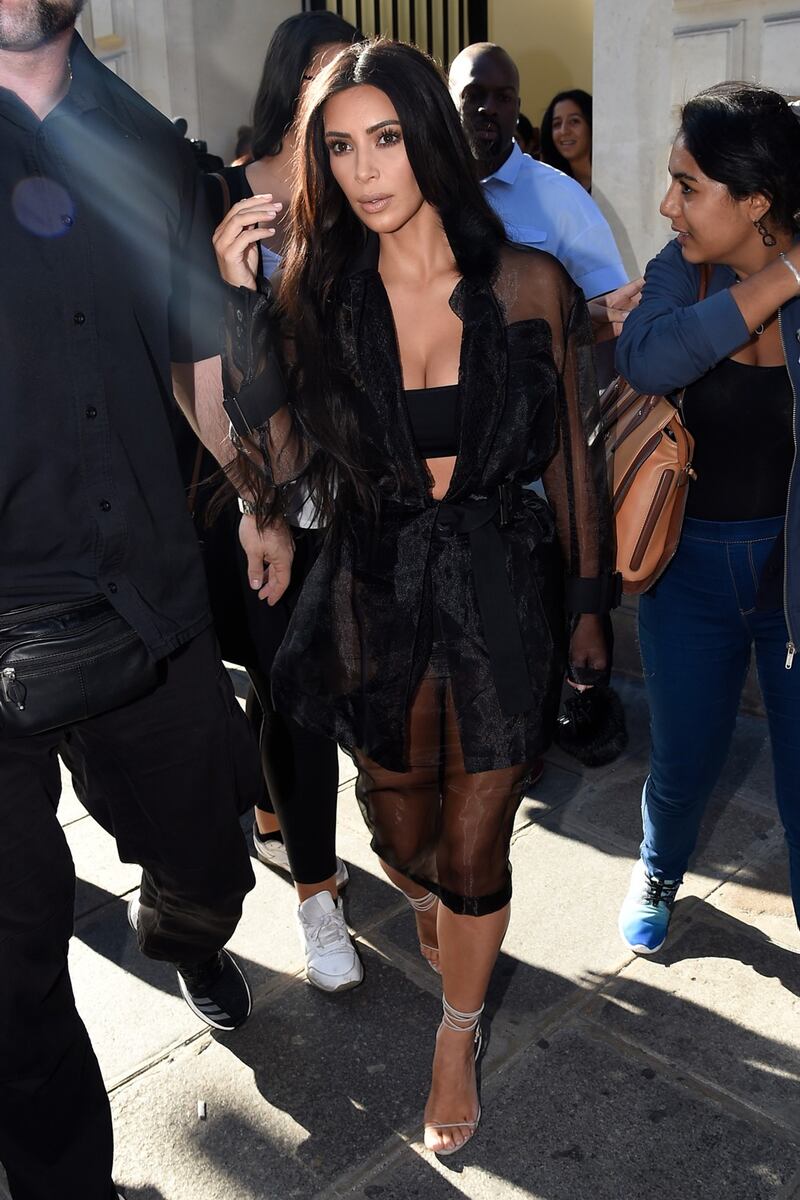 Kim Kardashian, il décolleté esplosivo della diva 24