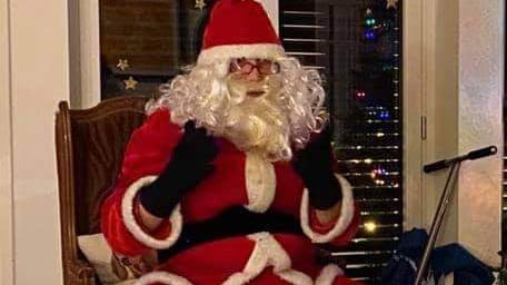 Bassetti: "Il Natale in famiglia è sacro. Nessuno può togliercelo"