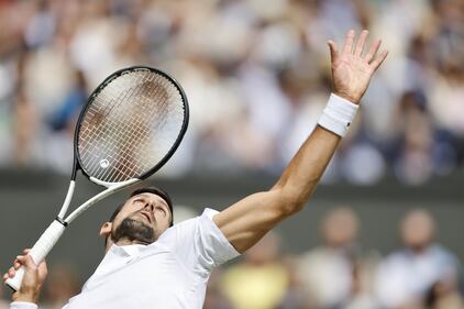Wimbledon, Alcaraz supera in 5 set Djokovic: le immagini più belle della finale 13
