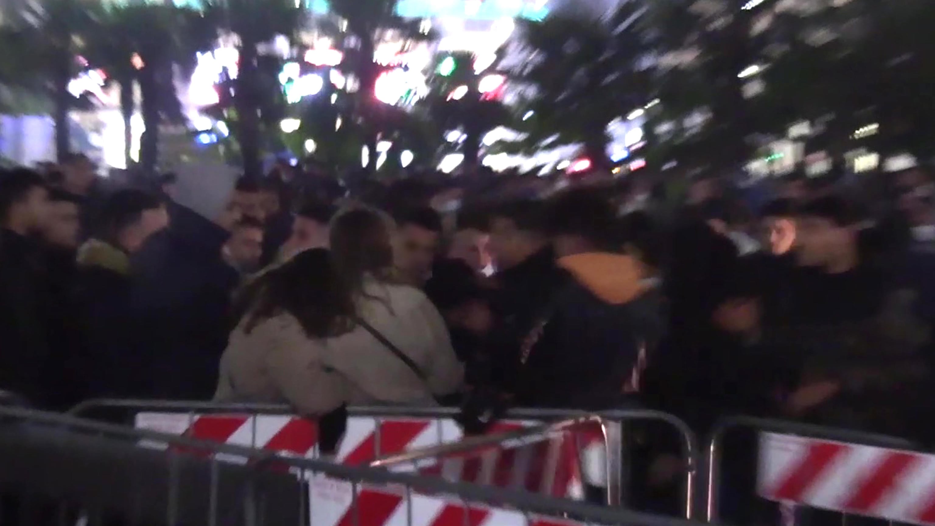 Vittime del branco di stranieri in Duomo: altre condanne per le violenze di Capodanno
