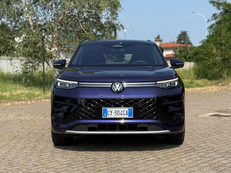 Volkswagen Tayron: guarda la gallery del nuovo SUV per famiglie, anche 7 posti 14