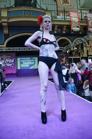 Lo show dei tatuaggi fa impazzire Londra 5