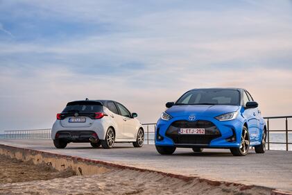 Toyota Yaris Hybrid 2024 2