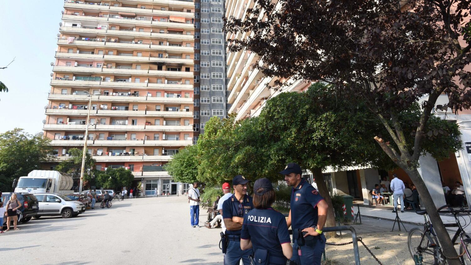 Porto Recanati, straniero tenta di violentare bambino all’Hotel House