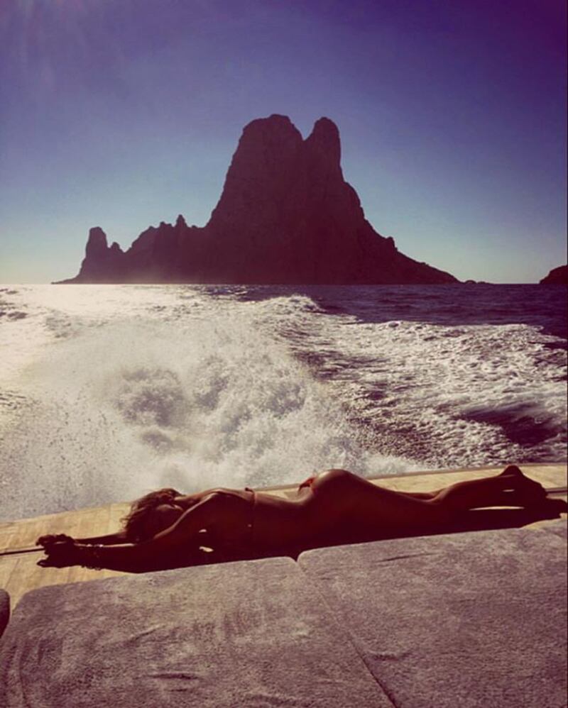Belen Rodriguez, diva supersexy e mamma tenera 10
