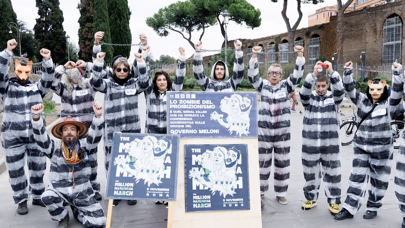 "Uniti per la lotta alle dipendenze"