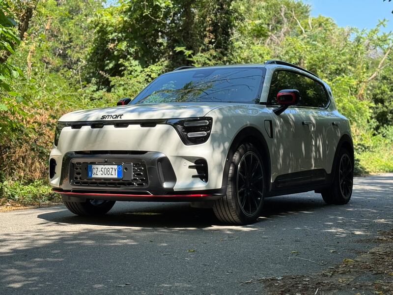 Smart #5 Brabus: guarda la gallery del super SUV da 646 CV 9