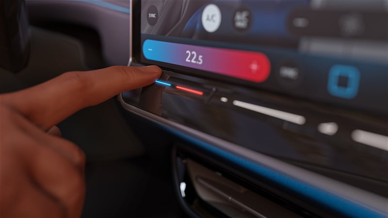 Volkswagen ID.7, le prime immagini dell’elettrica da 700 km  11