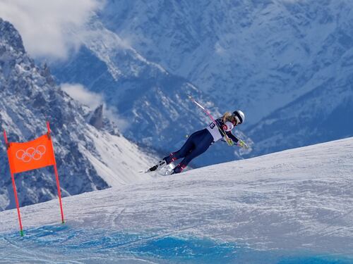 Lindsey Vonn, le foto della brutta caduta alle Olimpiadi