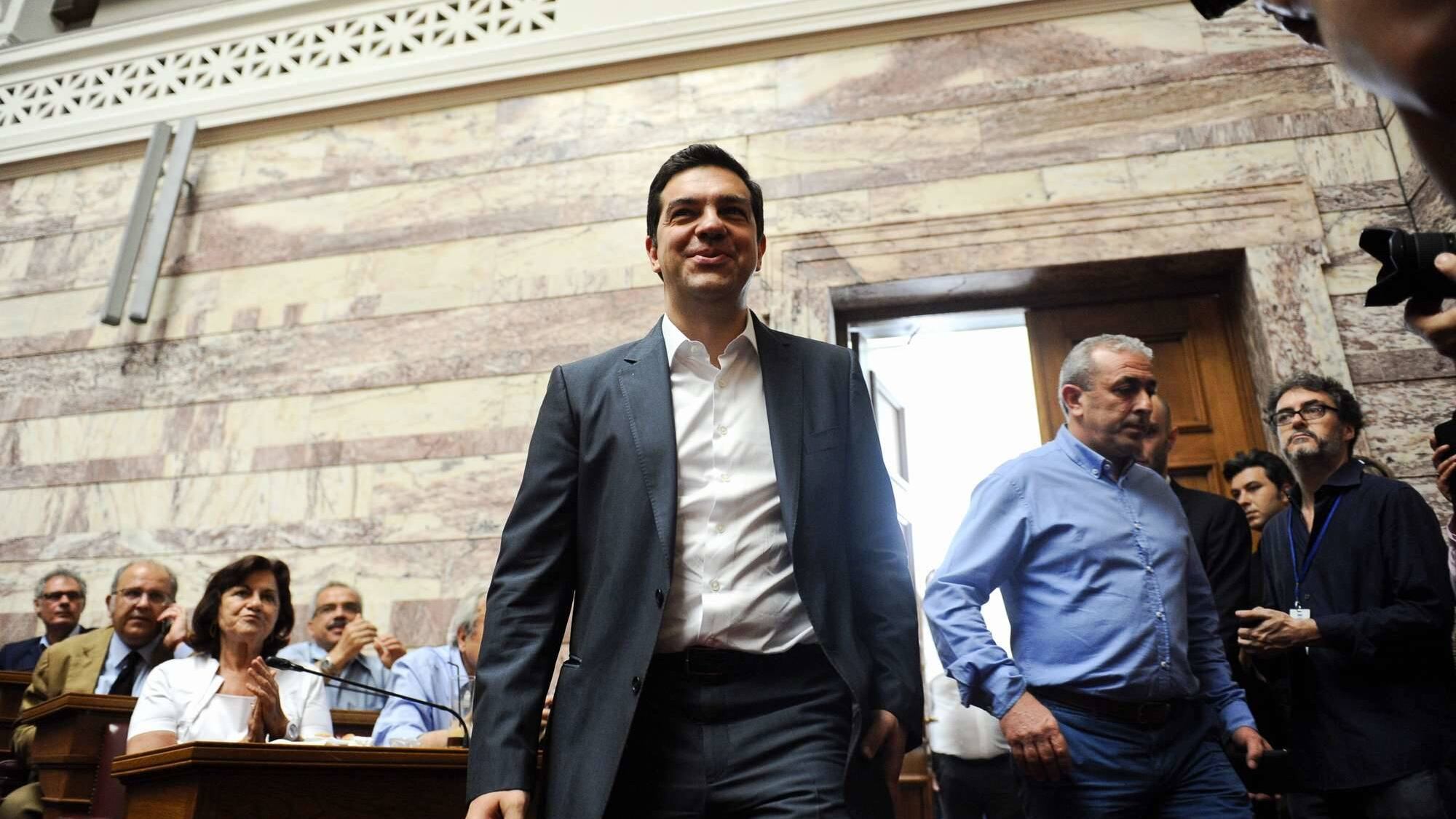Tsipras, cuore a sinistra e portafogli a... Panama