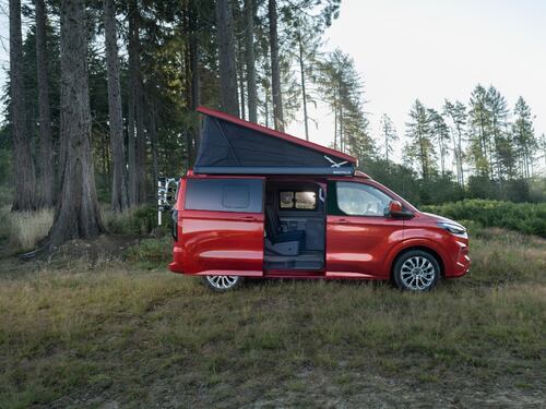 Nuovo Ford Transit Custom Nugget, guarda tutte le foto
