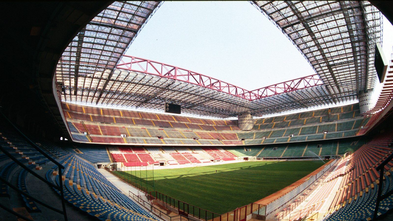 Nasce il comitato bipartisan "No demolizione San Siro"