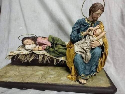 Il presepe "moderno" del Papa