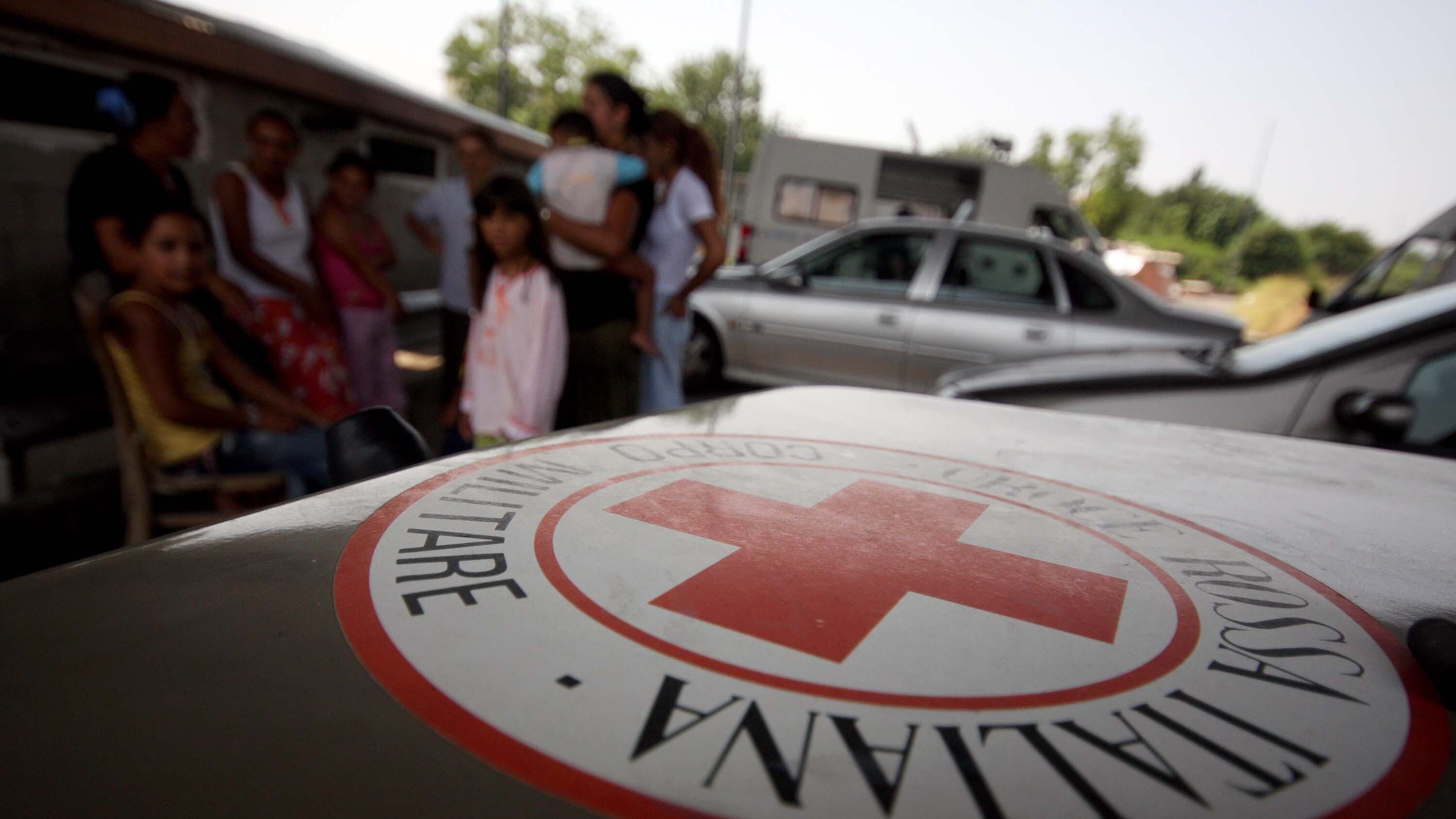 I giornalisti finiscono sotto accusa: vietato parlare di rom e immigrati