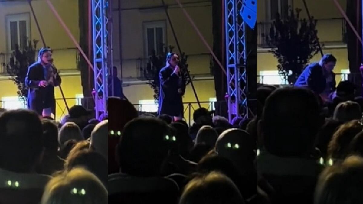 "Ambulanza, ambulanza!". Panico al concerto per Arisa