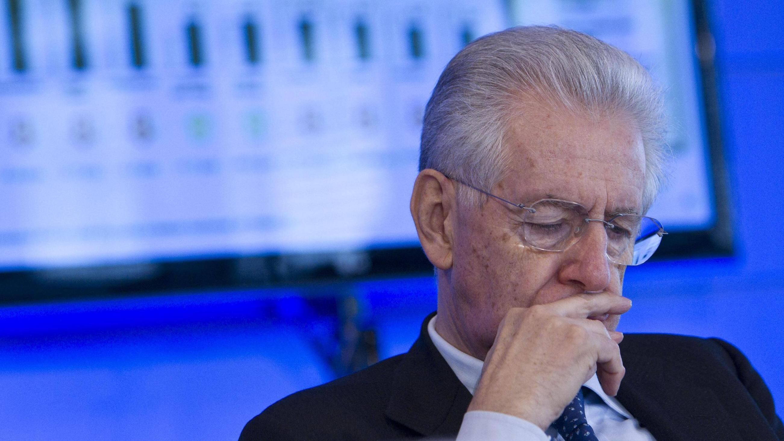 Abbiamo pagato l'Imu a Monti per salvare la banca del Pd