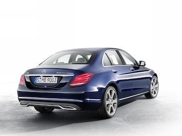Berlina media? Mercedes C 2014 è quasi un'ammiraglia 2