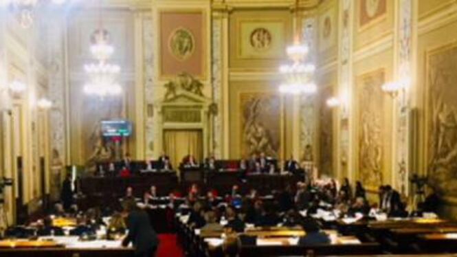 L'Ars è più cara della Casa Bianca, costa mille euro al minuto