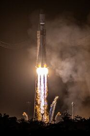 Il lancio del razzo Soyouz, che manda i satelliti ad osservare i pianeti vivibili 1