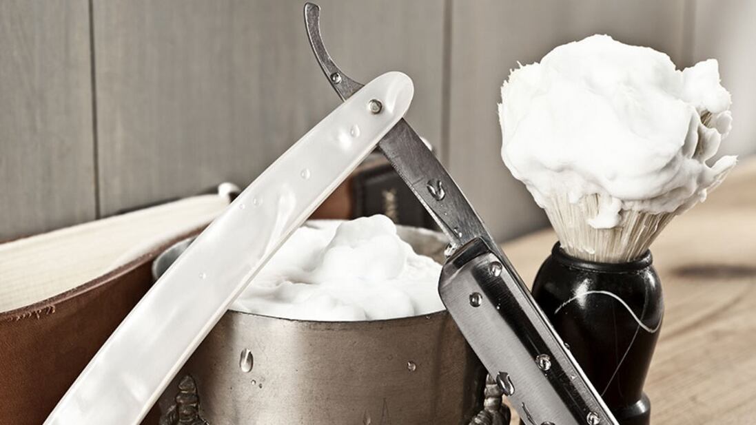 Mezzo secolo per la Barberia che fa i capelli a Eco e Zenga