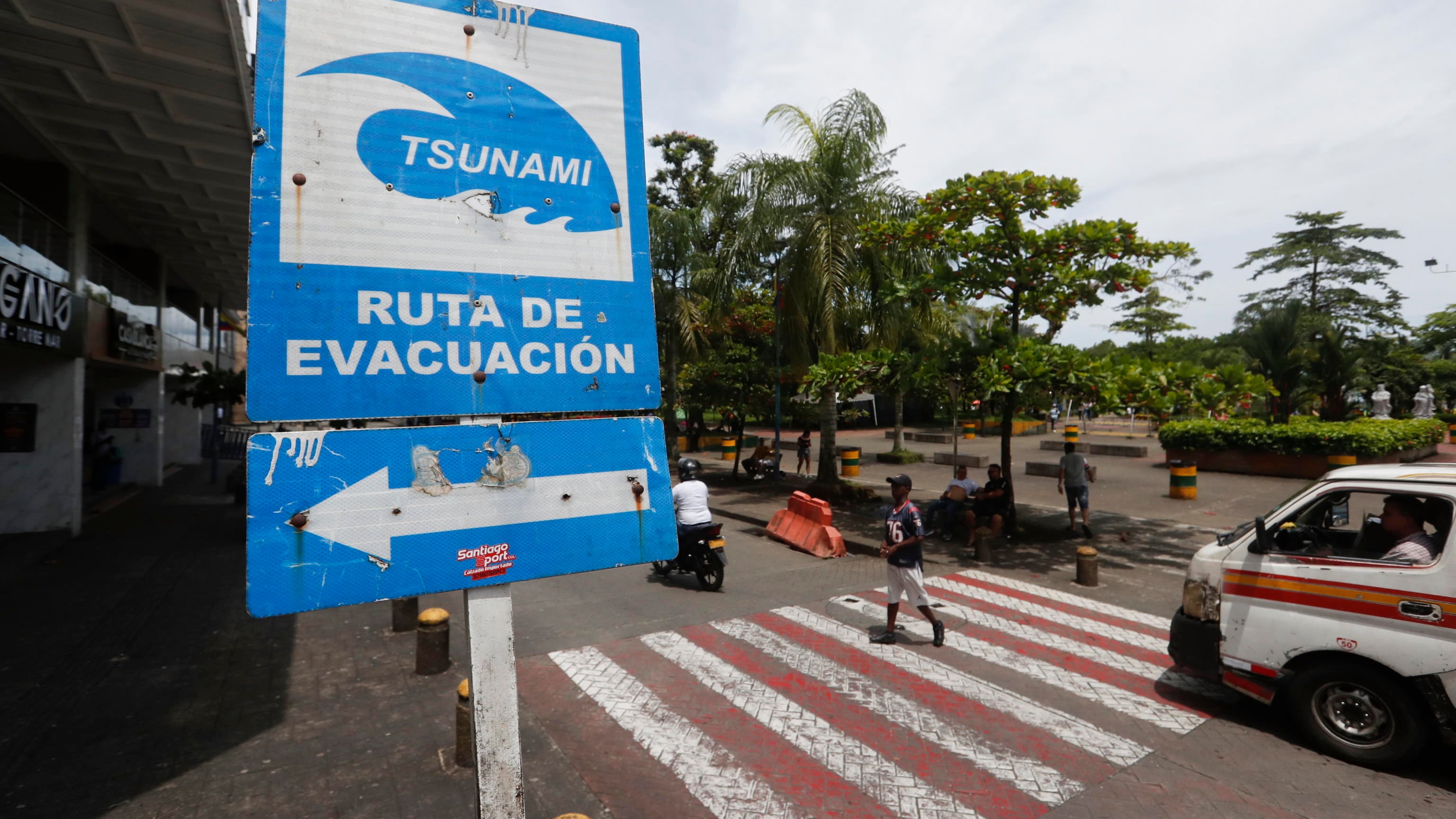 Terremoto e tsunami, allerta globale