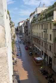 Perforata tubatura a Milano: residenti senza acqua e corrente  2