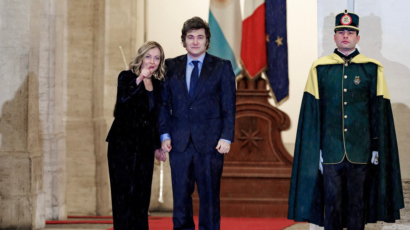 Cittadinanza e premio. Tango romano per Milei