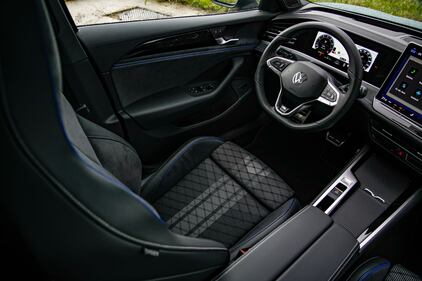 Nuova Volkswagen Passat, primo contatto 12