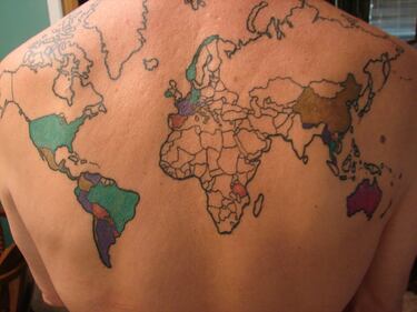 Il mondo tatuato sulla schiena 3