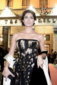 Virginia Raggi elegantissima alla prima dell'Opera di Roma 3