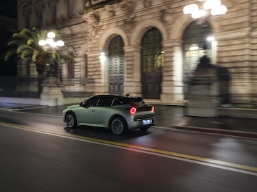Lancia Ypsilon Turbo 100: guarda tutte le foto 4