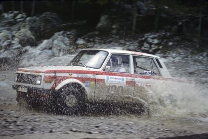 Wartburg 353, guarda la gallery 13