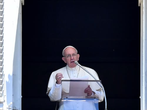 Il Papa insiste sull'accoglienza: ecco la Messa per i migranti