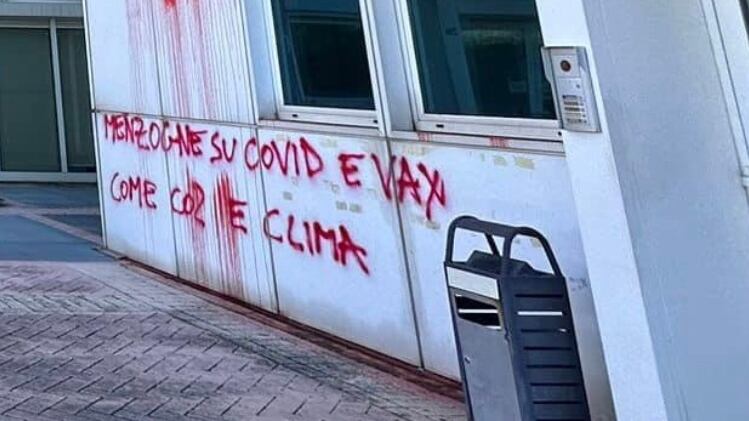 Se attaccano il Senato sono ambientalisti, se attaccano la Cgil sono fascisti