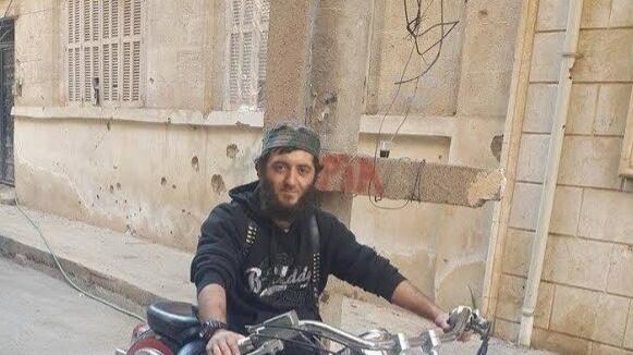 Dal terrorismo al lusso: le due facce dell'Isis in Bosnia, a due passi dall'Italia