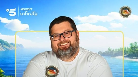 Adinolfi: "Ecco perché vado dell'Isola dei Famosi. Sarò il Cigno Nero"