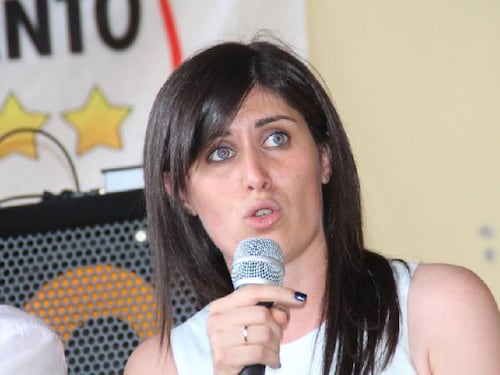 La Appendino nel mirino degli insulti del portavoce di Luca Lotti