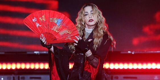Madonna, topless a sorpresa su Instagram 6