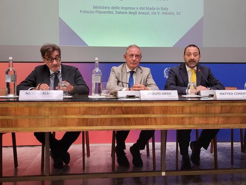 Energia, Urso: "Su Ets non ci fermiamo, domani Ue presenta revisione"