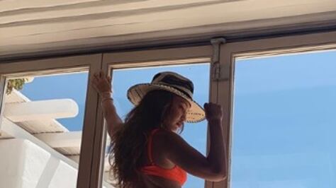 Gigi Hadid da urlo nella sua vacanza a Mykonos